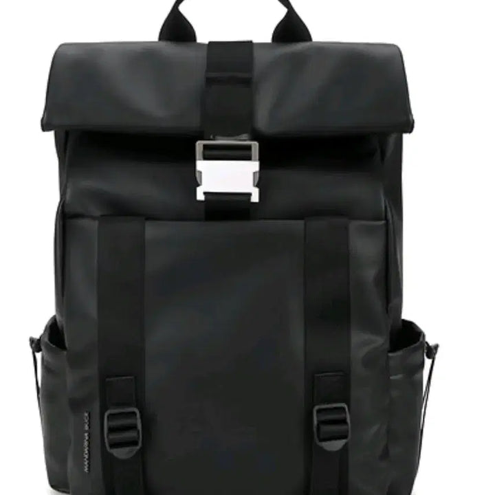 [BUNJANG] Mandarina Duck Ryu Jun-yeol Edition Backpack Sealed / 만다리나덕백팩| 면세정품|류준열백팩(미개봉 새상품)_ 선물가능