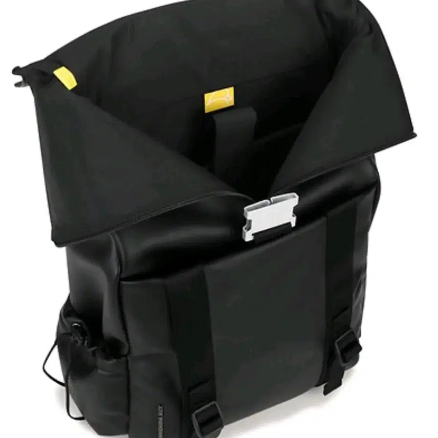 [BUNJANG] Mandarina Duck Ryu Jun-yeol Edition Backpack Sealed / 만다리나덕백팩| 면세정품|류준열백팩(미개봉 새상품)_ 선물가능