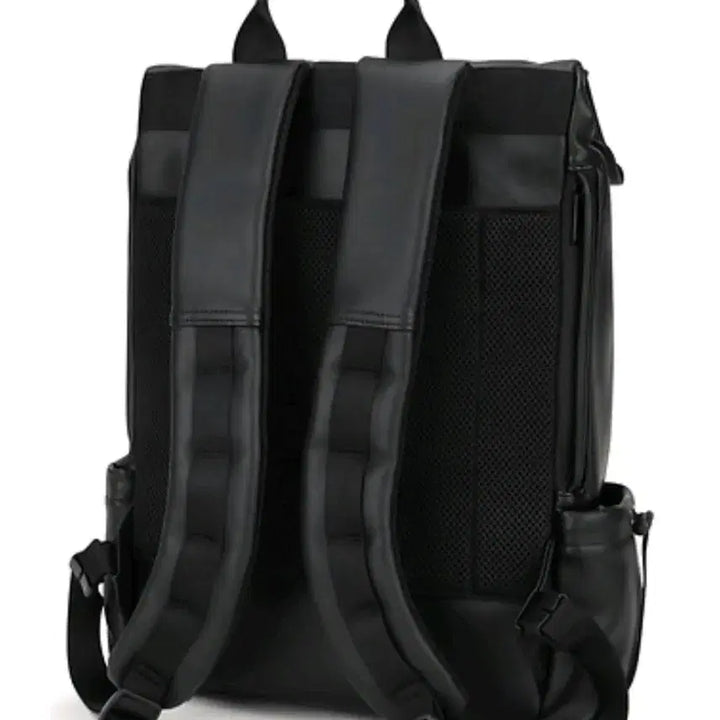 [BUNJANG] Mandarina Duck Ryu Jun-yeol Edition Backpack Sealed / 만다리나덕백팩| 면세정품|류준열백팩(미개봉 새상품)_ 선물가능