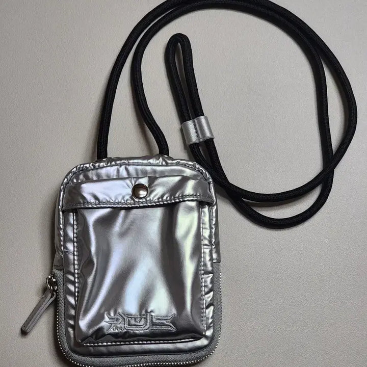 [BUNJANG] SHINee Key Keyland ONON Hoodie and Mini Pouch Crossbody Bag / 샤이니 키 콘서트 2024 키랜드 온앤온 후드집업 & 미니파우치 크로스백