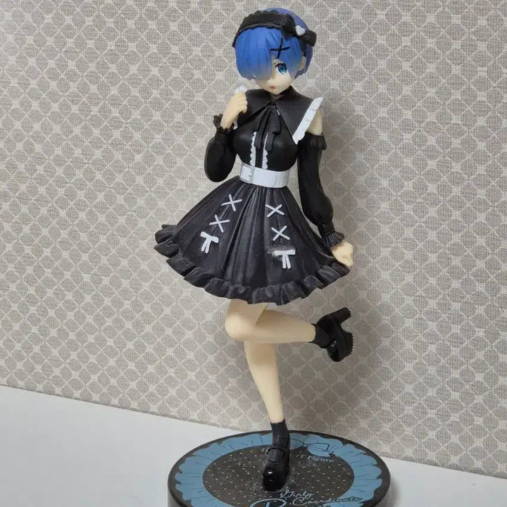 리제로 렘 리본걸 피규어