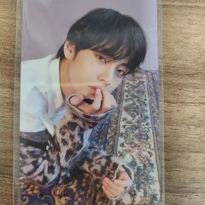 럽유셀 티어 뷔 포토카드