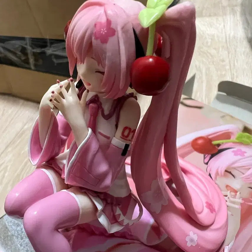 후류 정품 하츠네 미쿠 사쿠라 2023