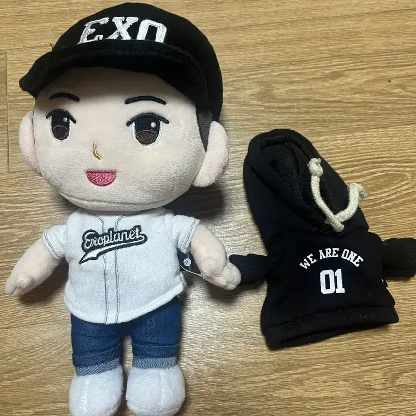 엑소 수호 인형+옷