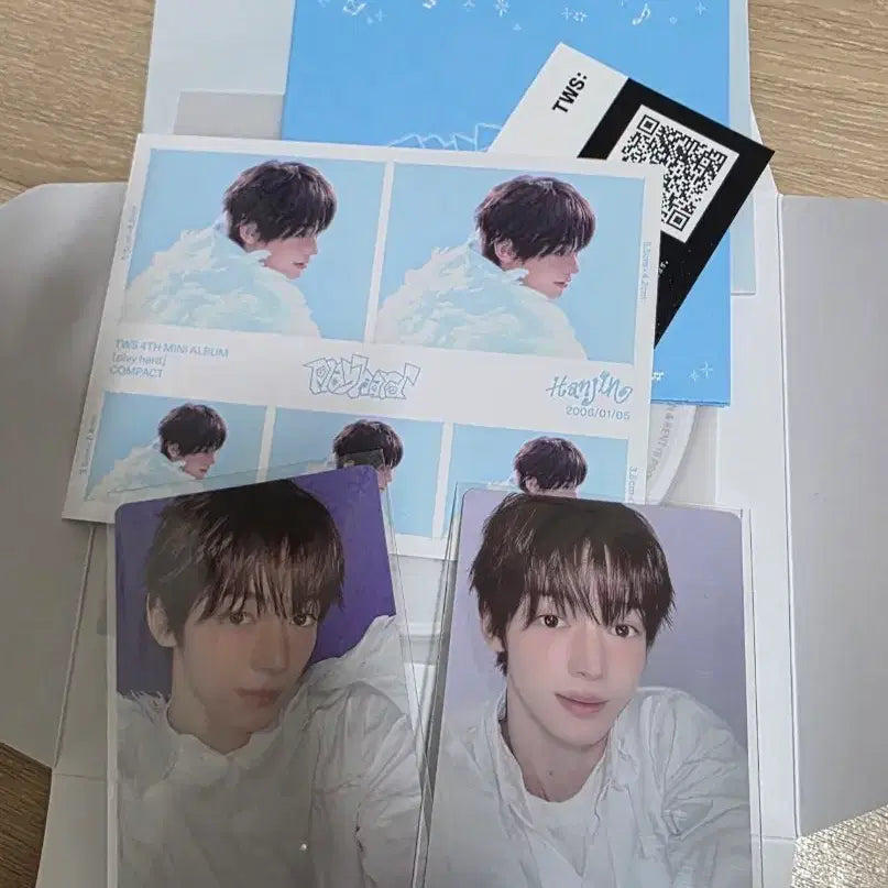 TWS Play Hard 컴팩트 앨범 한진