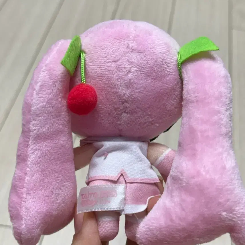 보컬로이드 사쿠라 미쿠 인형