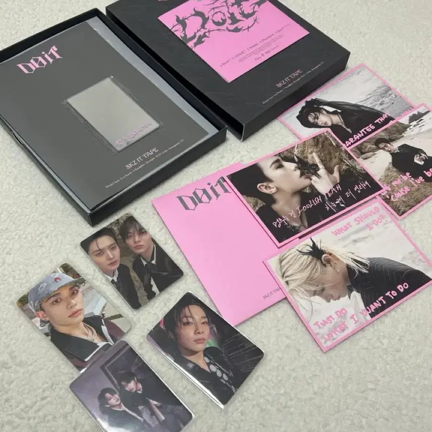 두잇 한정반 포카포함 두잇 앨범 스키즈 do it 팬즈샵 현진