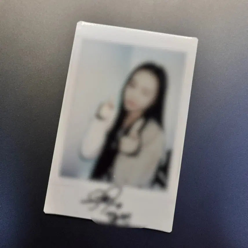 250524 트리플에스 수민 Soomin 싸인 폴라