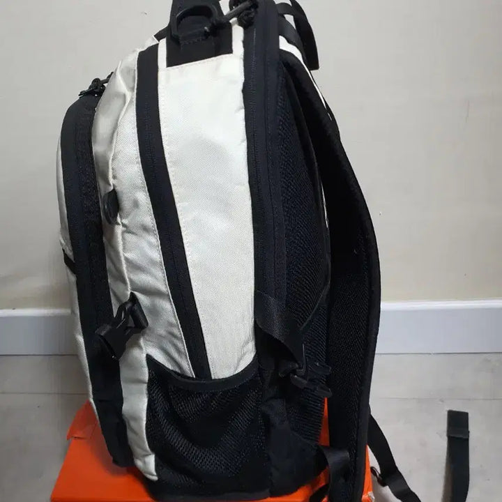 [BUNJANG] National Geographic NG Backpack / 내셔널지오그래픽 NG 백팩