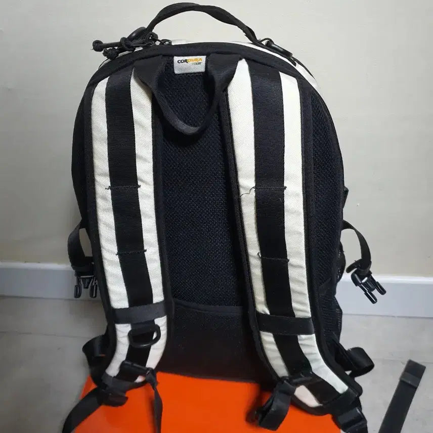 [BUNJANG] National Geographic NG Backpack / 내셔널지오그래픽 NG 백팩