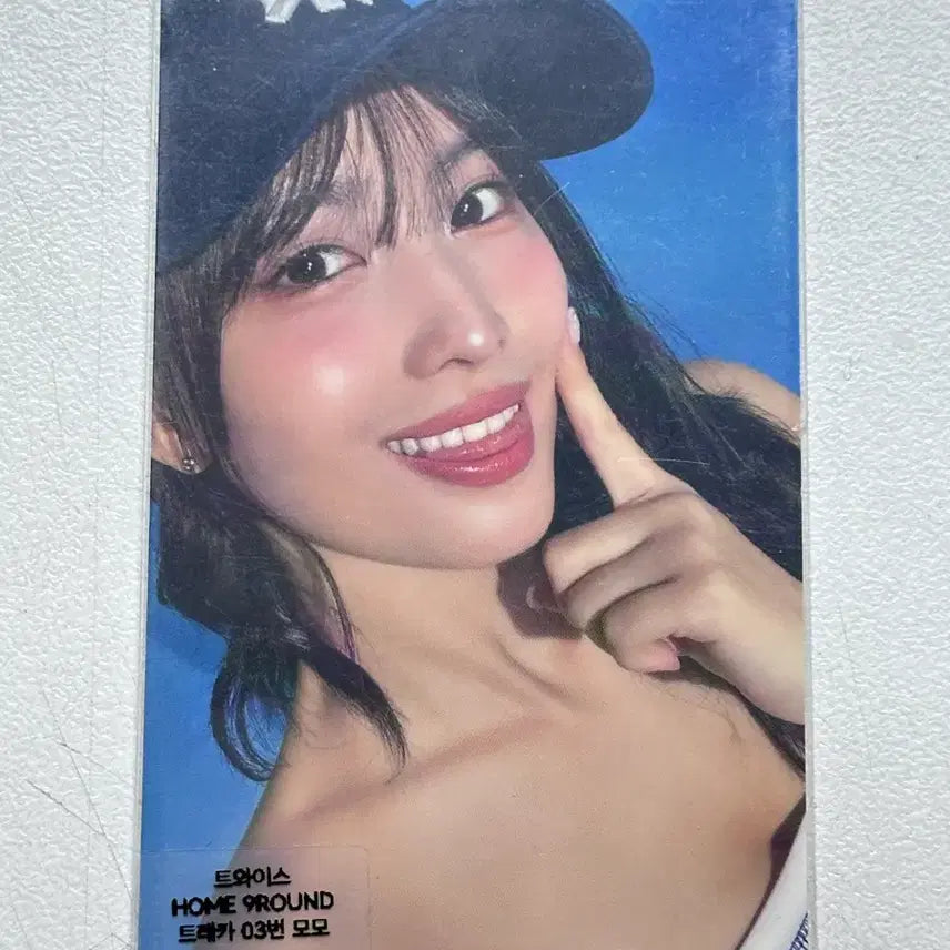 트와이스 모모 HOME 9ROUND 트레카 3번 셀포 양도합니다