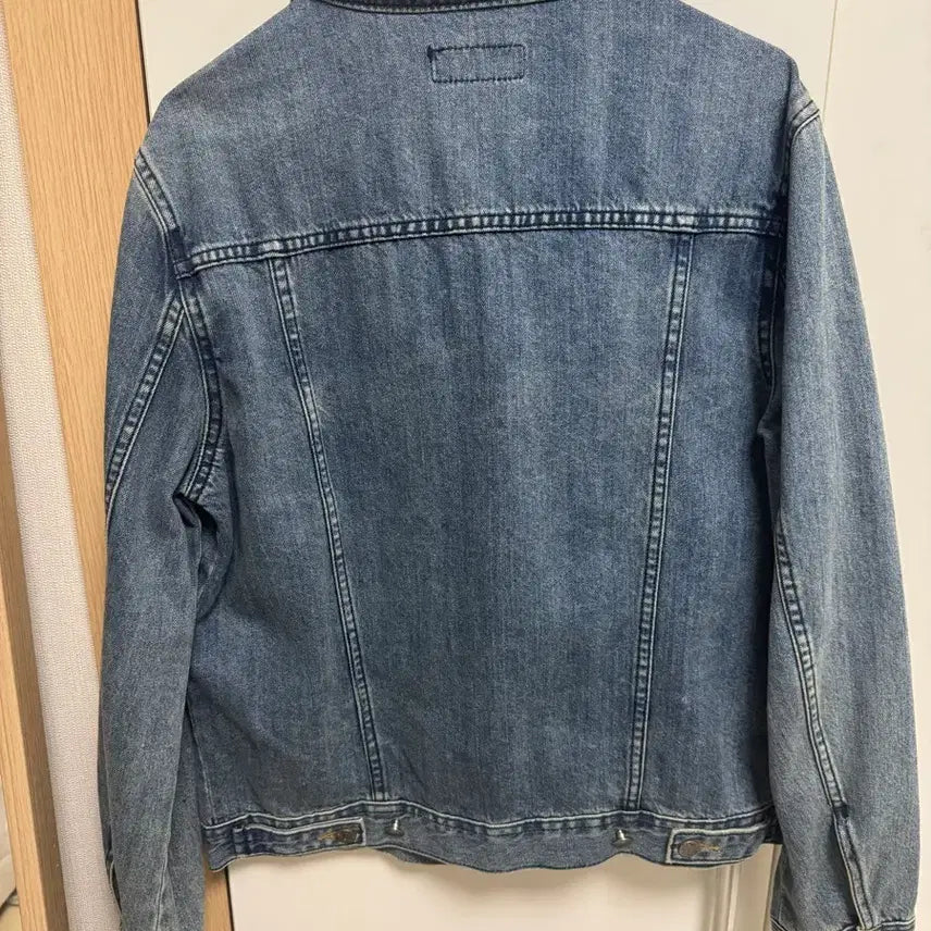 [BUNJANG] Light Wash Denim Jacket / 연청자켓