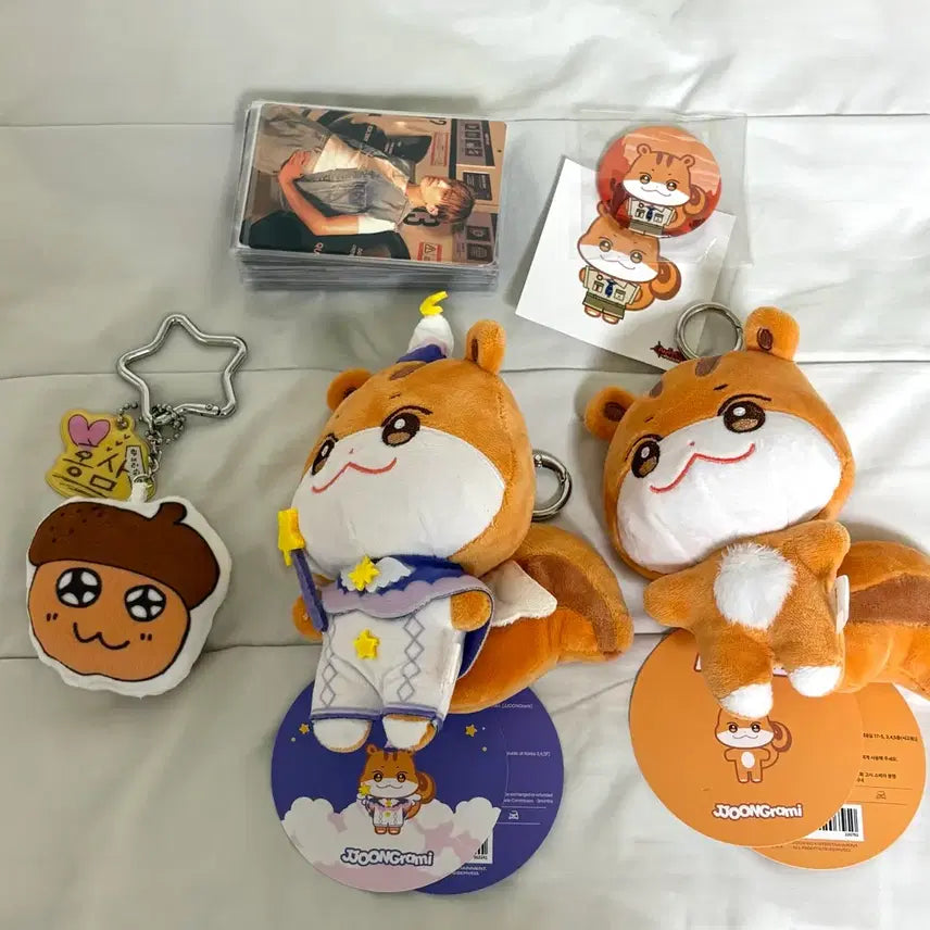 에이티즈 홍중 포카+굿즈 일괄판매