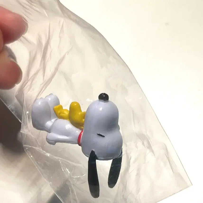 컵위의 스누피 랜덤 피규어
