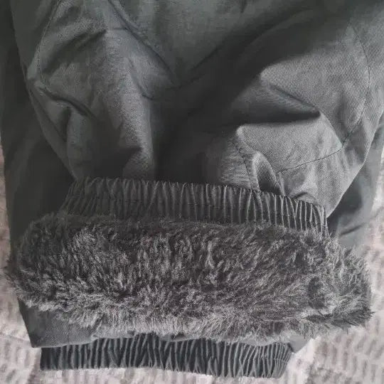 [BUNJANG] Unisex Fleece-Lined Duck Down Padded Pants Black / 남녀공용 장기모 오리털 패딩 팬츠 블랙(새상품)