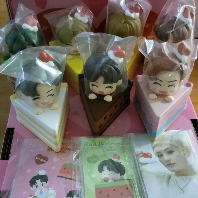 NCT DREAM 케이크 피규어 + 포토카드 일괄 판매