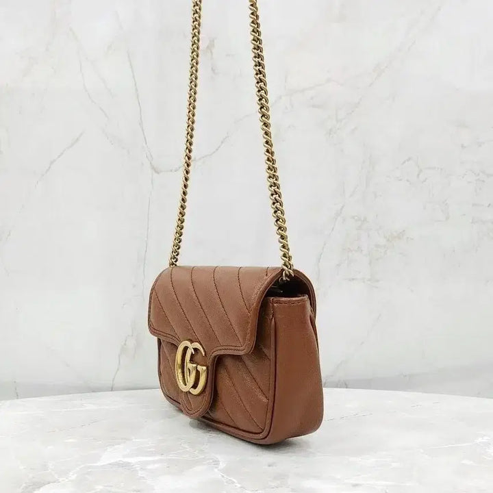 [BUNJANG] Gucci GG Marmont Super Mini Chain Crossbody Bag / 구찌 GG 마몽 수퍼미니 체인 크로스백 476433