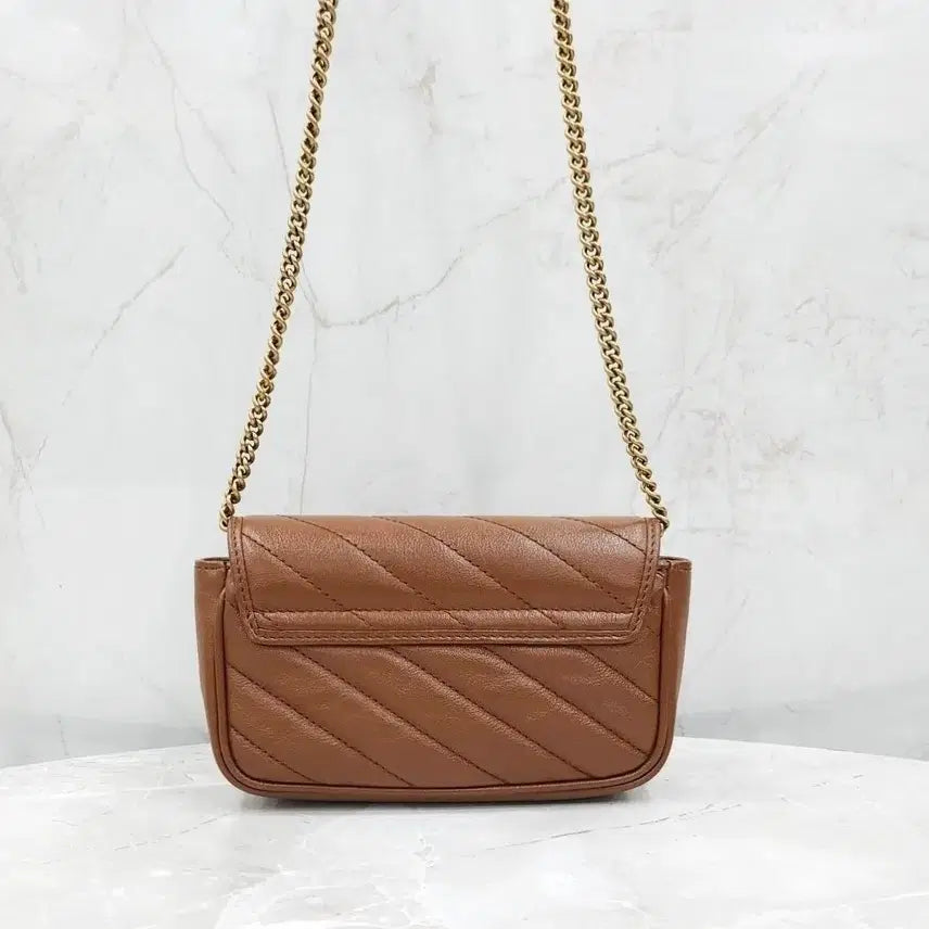 [BUNJANG] Gucci GG Marmont Super Mini Chain Crossbody Bag / 구찌 GG 마몽 수퍼미니 체인 크로스백 476433