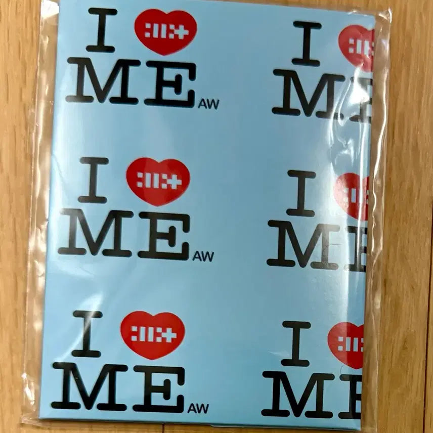 아일릿 낫큐트애니모어 위버스 앨범 미개봉