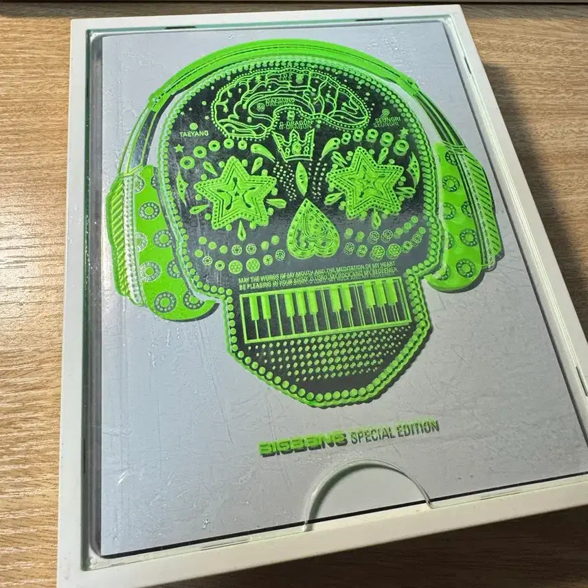 빅뱅 스페셜 에디션 앨범 (CD없음)