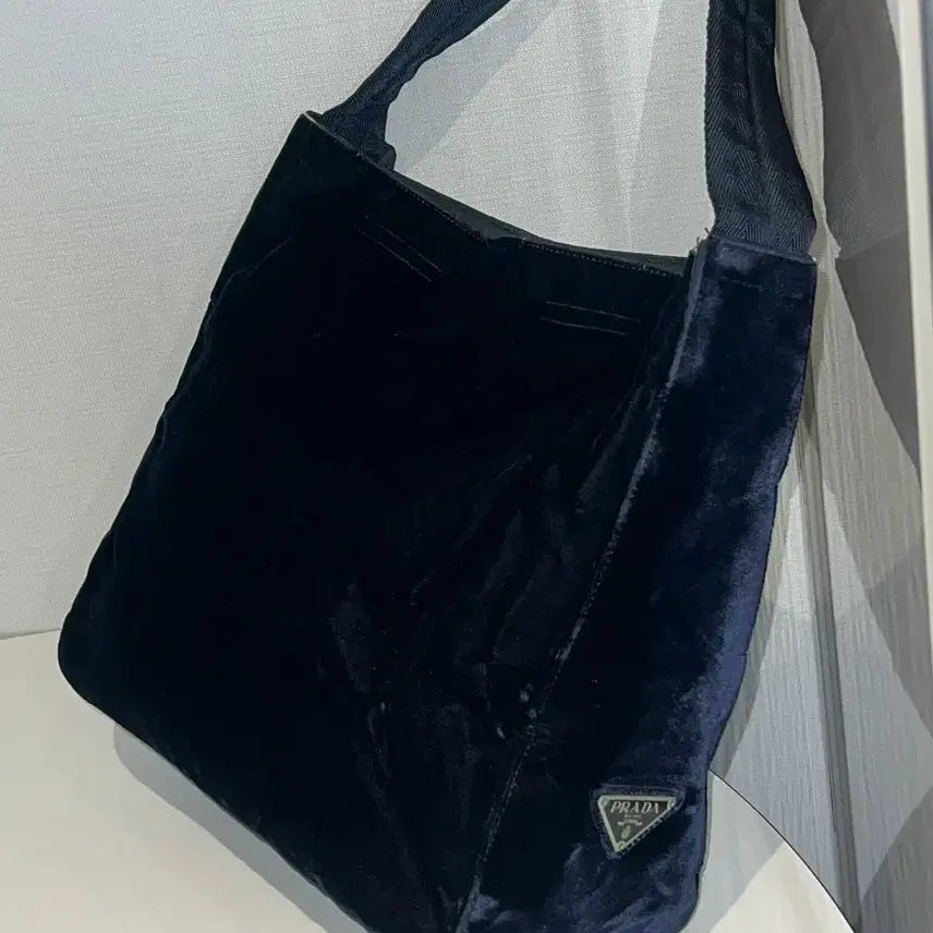 [BUNJANG] Prada Blue Velvet Shoulder Bag / 프라다 블루 벨벳 숄더백
