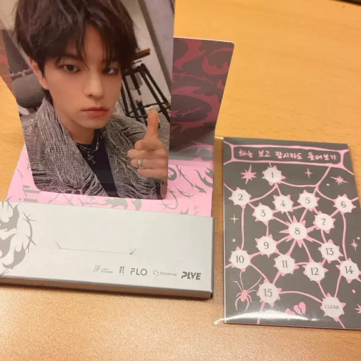 스트레이키즈 두잇 플랫폼 승민 포카 방찬리노창빈현진한필릭스승민아이엔