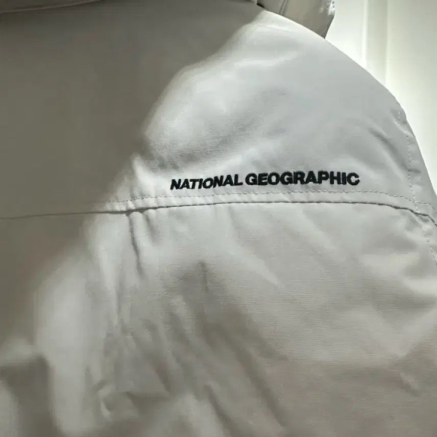 [BUNJANG] National Geographic Taruga Duck-Down Padded Jacket Unisex Size S / 무료배송 내셔널지오그래픽 타루가 덕다운 오리털 패딩 점퍼 공용 S