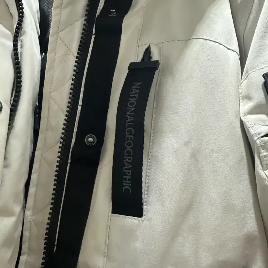 [BUNJANG] National Geographic Taruga Duck-Down Padded Jacket Unisex Size S / 무료배송 내셔널지오그래픽 타루가 덕다운 오리털 패딩 점퍼 공용 S