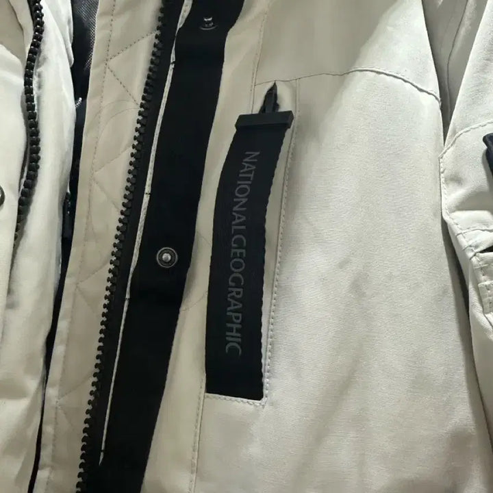 [BUNJANG] National Geographic Taruga Duck-Down Padded Jacket Unisex Size S / 무료배송 내셔널지오그래픽 타루가 덕다운 오리털 패딩 점퍼 공용 S