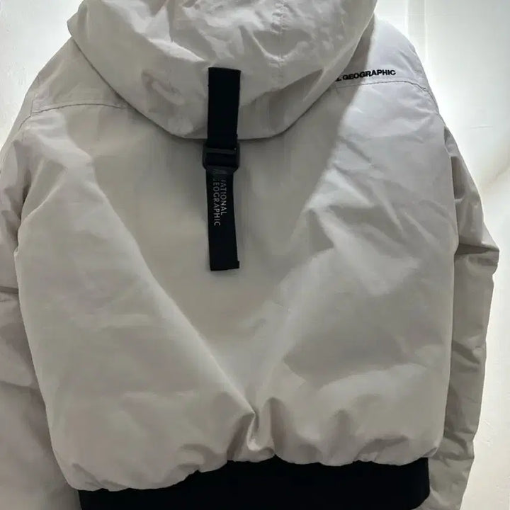 [BUNJANG] National Geographic Taruga Duck-Down Padded Jacket Unisex Size S / 무료배송 내셔널지오그래픽 타루가 덕다운 오리털 패딩 점퍼 공용 S