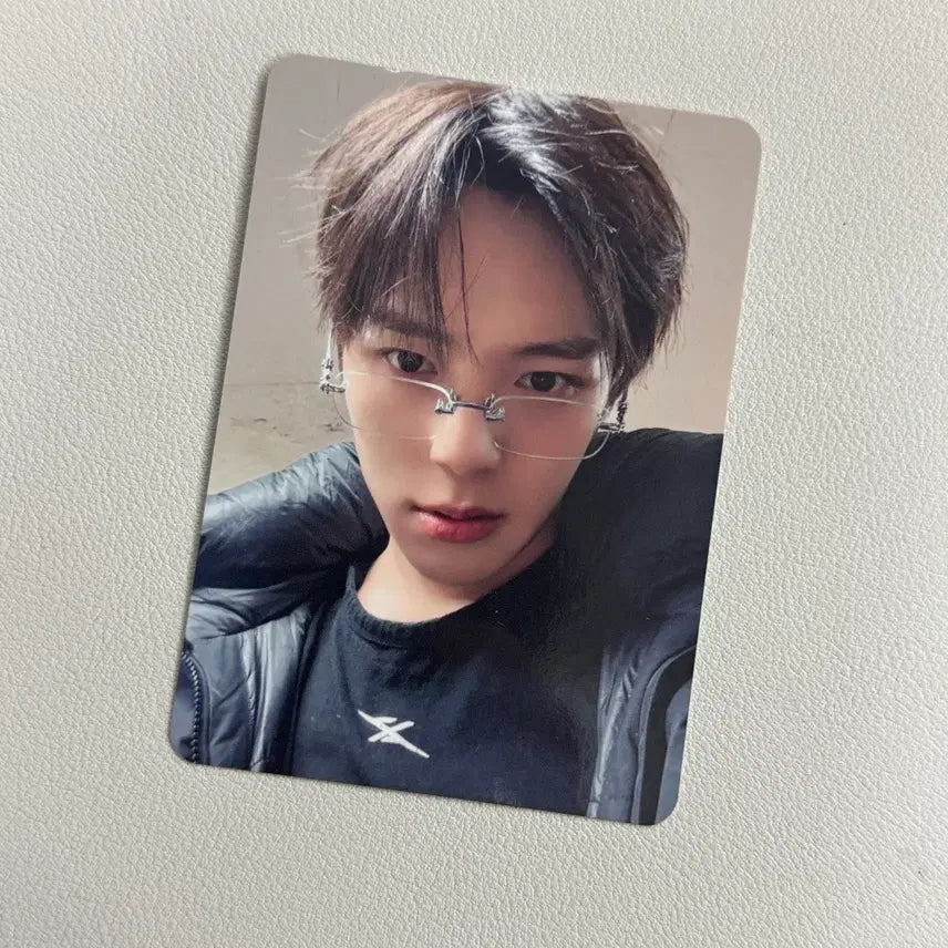 몬스타엑스 메이크스타 대만 포토회 무테안경 포카 양도 민혁