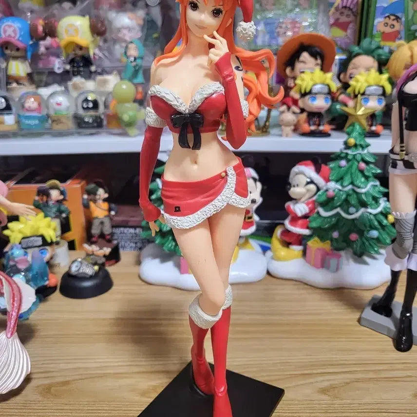 원피스 G&G 나미 크리스마스 피규어