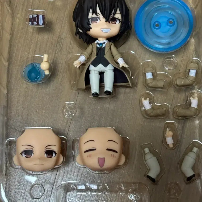 문호 스트레이독스 다자이 오사무 넨도로이드 657 판매합니다