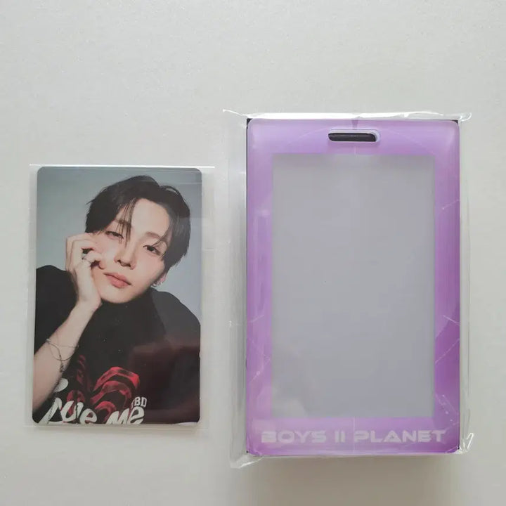 보이즈2플래닛 아카이브 전시회 2주차 포카+포토 홀더 세트 - 이상원 F