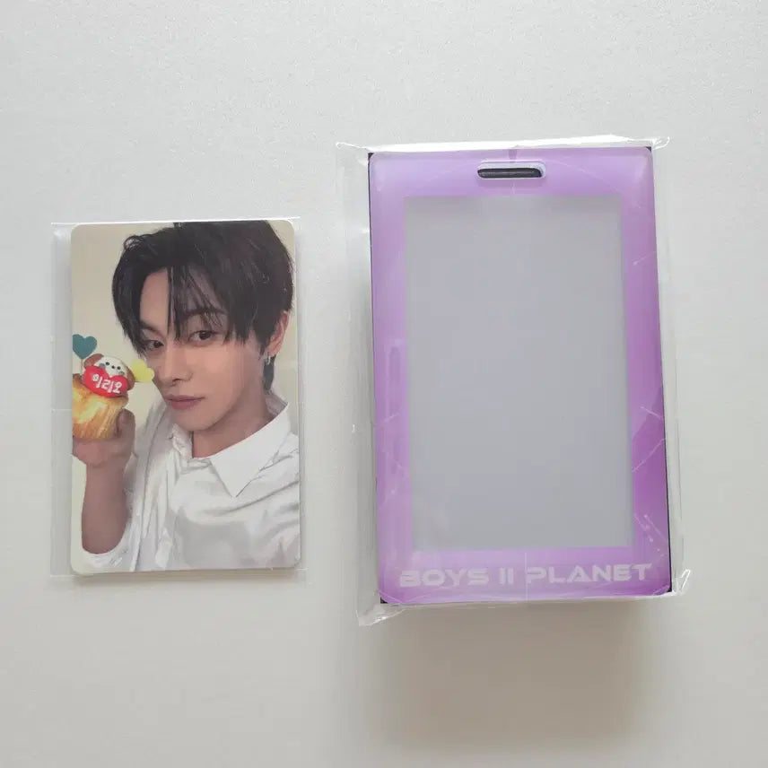 보이즈2플래닛 아카이브 전시회 2주차 포카+포토 홀더 세트 - 이리오 B