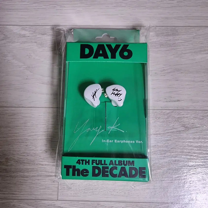 [BUNJANG] Day6 Young K Sealed In-ear / (미개봉) 데이식스 영케이 인이어 현물 양도(재고1장)