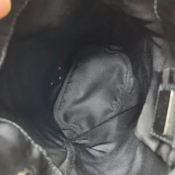 [BUNJANG] Prada Bojuri Pouch / 프라다 복조리 파우치 백