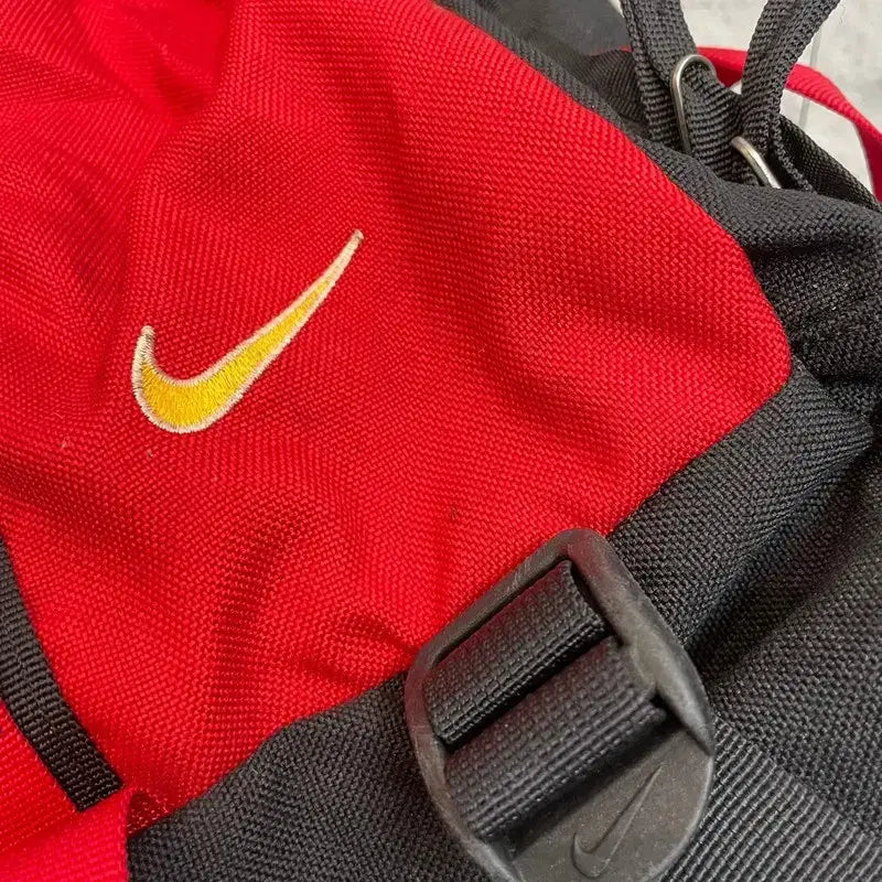 [BUNJANG] Nike ACG Karst 40 Backpack Red / OS 나이키 ACG 00s Karst 40 카스트 백팩 레드