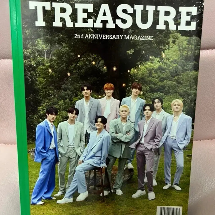 트레저 2주년 기념 매거진 treasure magazine