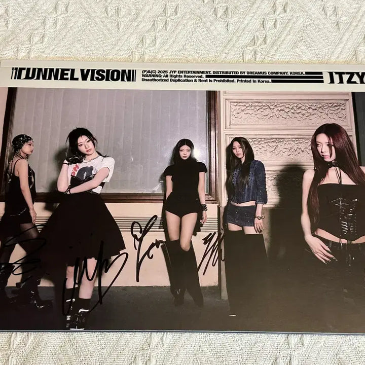 있지 ITZY 친필 싸인앨범