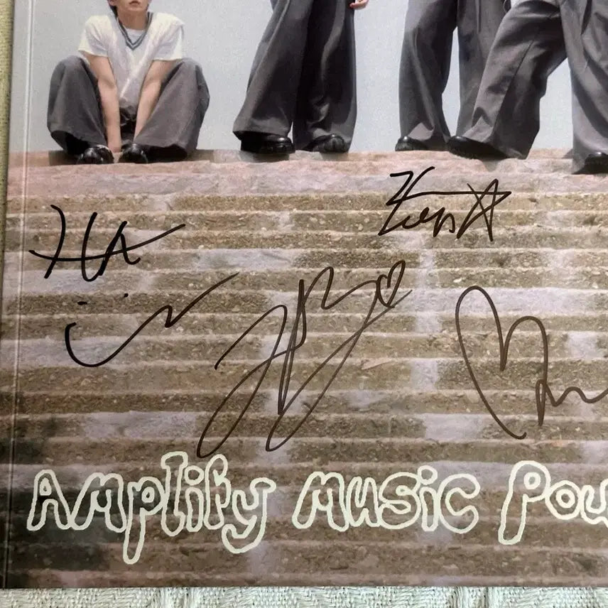 AxMxP 에이엠피 친필싸인앨범