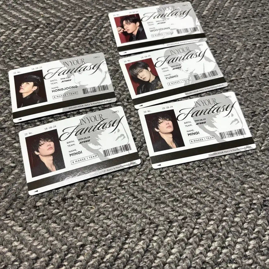 ATEEZ 에이티즈 아우어베이커리 ourbakery  ID카드 일괄