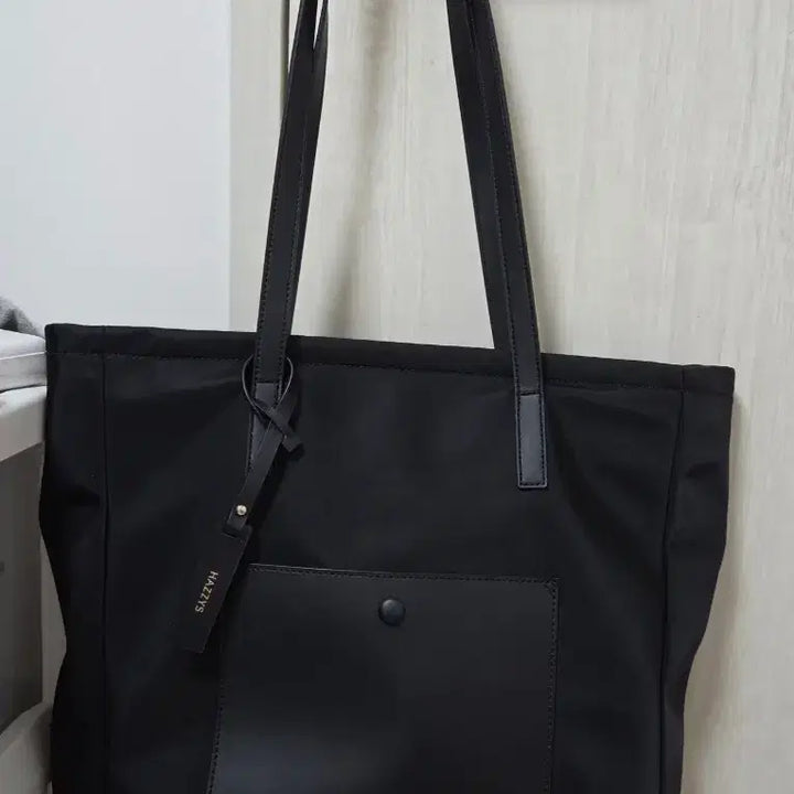 [BUNJANG] Hazzys Nylon Shoulder Bag / 헤지스 나일론 숄더백