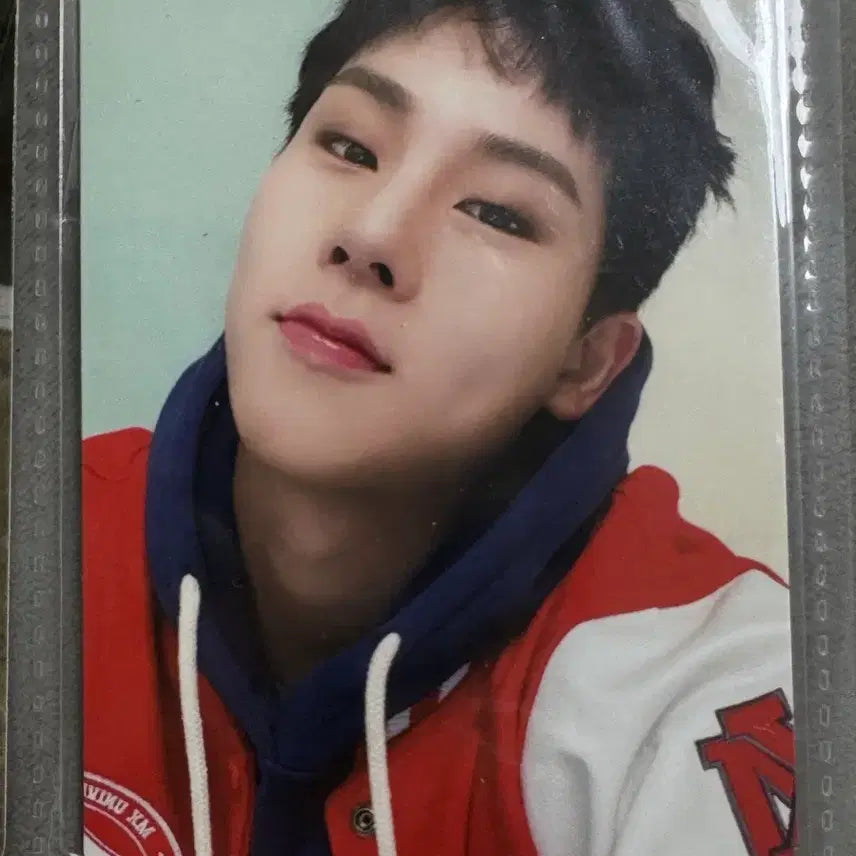 몬스타엑스 주헌 포카 mx university