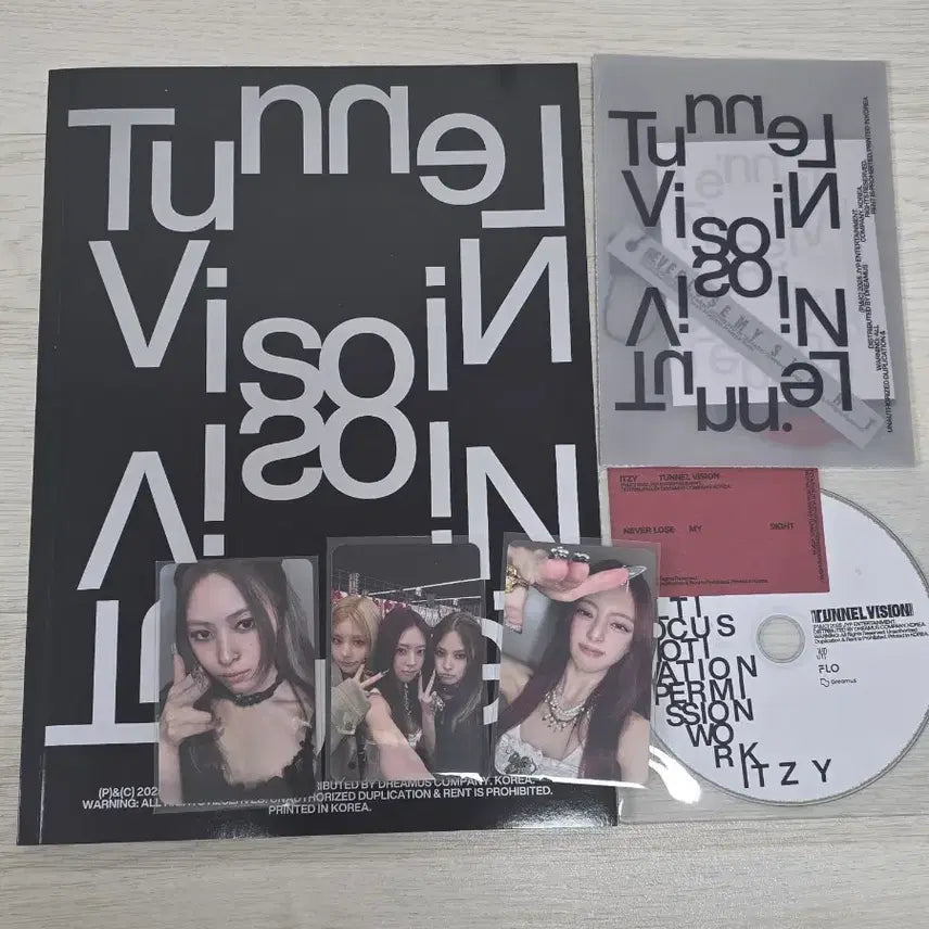 있지(ITZY) 터널비전(TUNNEL VISION) 포토북 버전 앨범