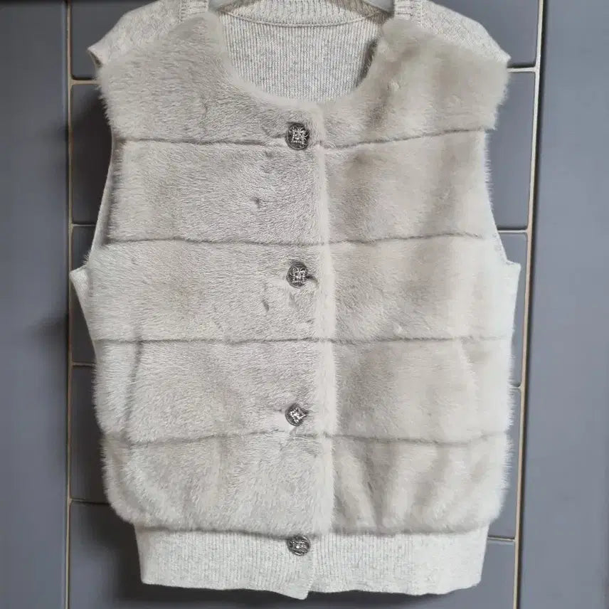 [BUNJANG] Mink Vest / 밍크베스트