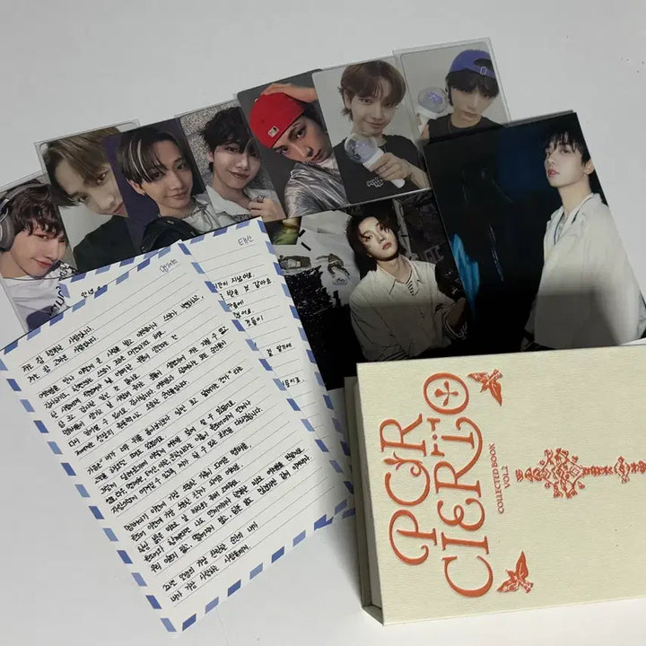 보넥도 굿즈 일괄 양도 콜렉트북 명재현 태산 포카 (( 덤 200장이상