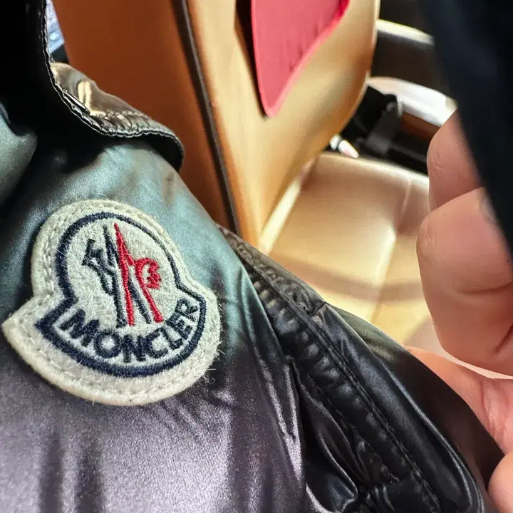 [BUNJANG] Moncler Maya Padded Jacket / 몽클레어 마야패팅 3s 24w 연락 오시는 분 바로