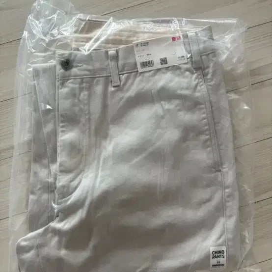 [BUNJANG] Straight Chino Pants / 유니클로 스트레이트 치노 팬츠
