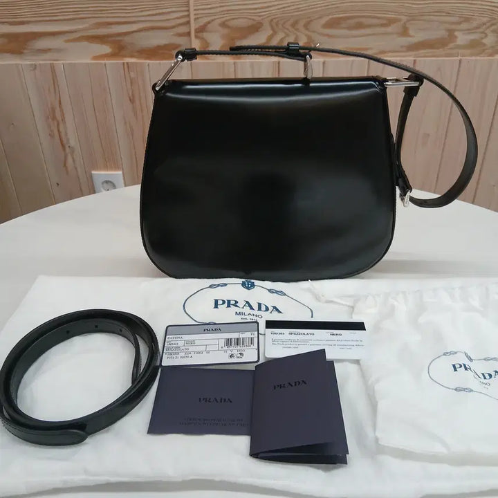 [BUNJANG] Prada Cleo Bag / 프라다 클레오백